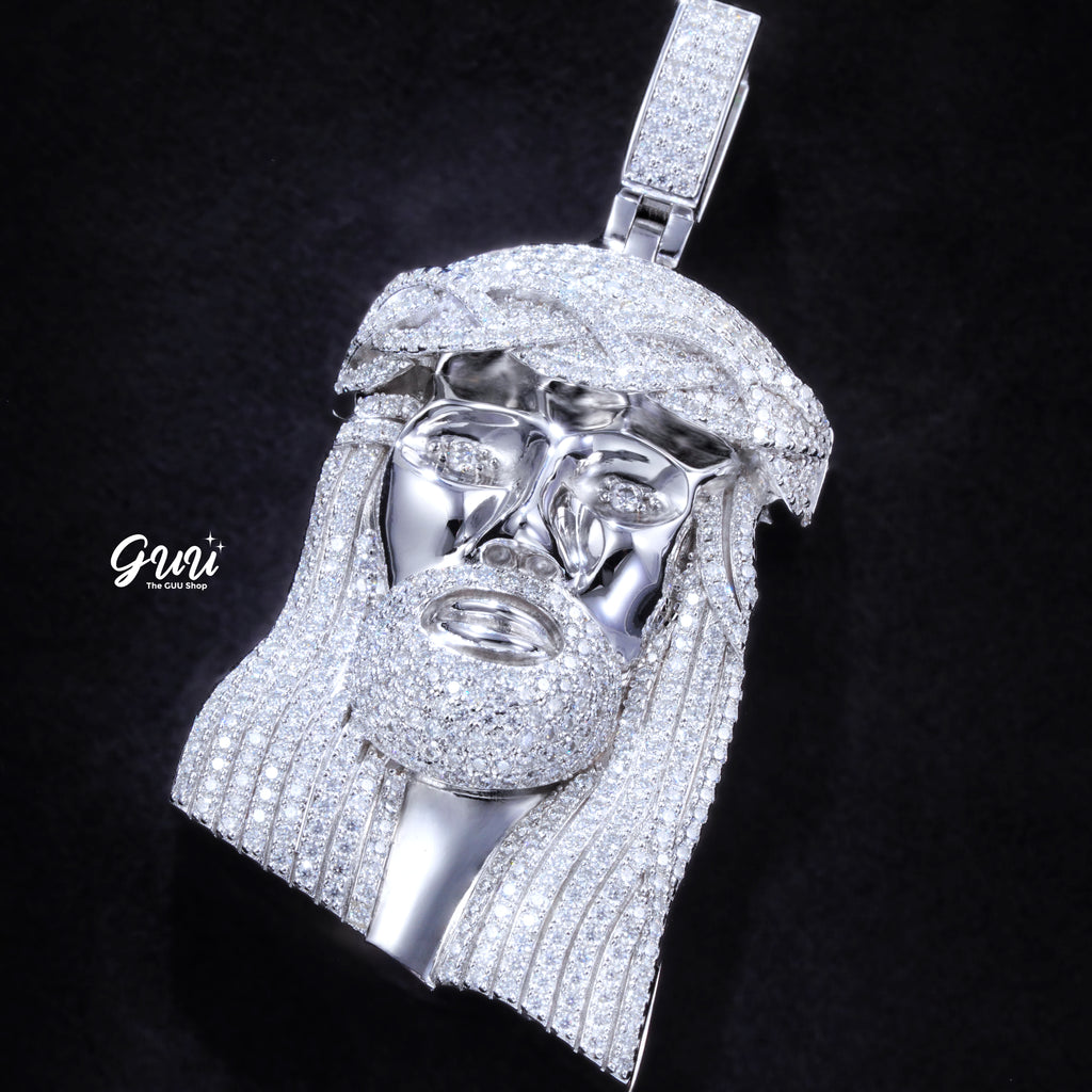 925S & VVS MOISSANITE JESUS IN WHITE