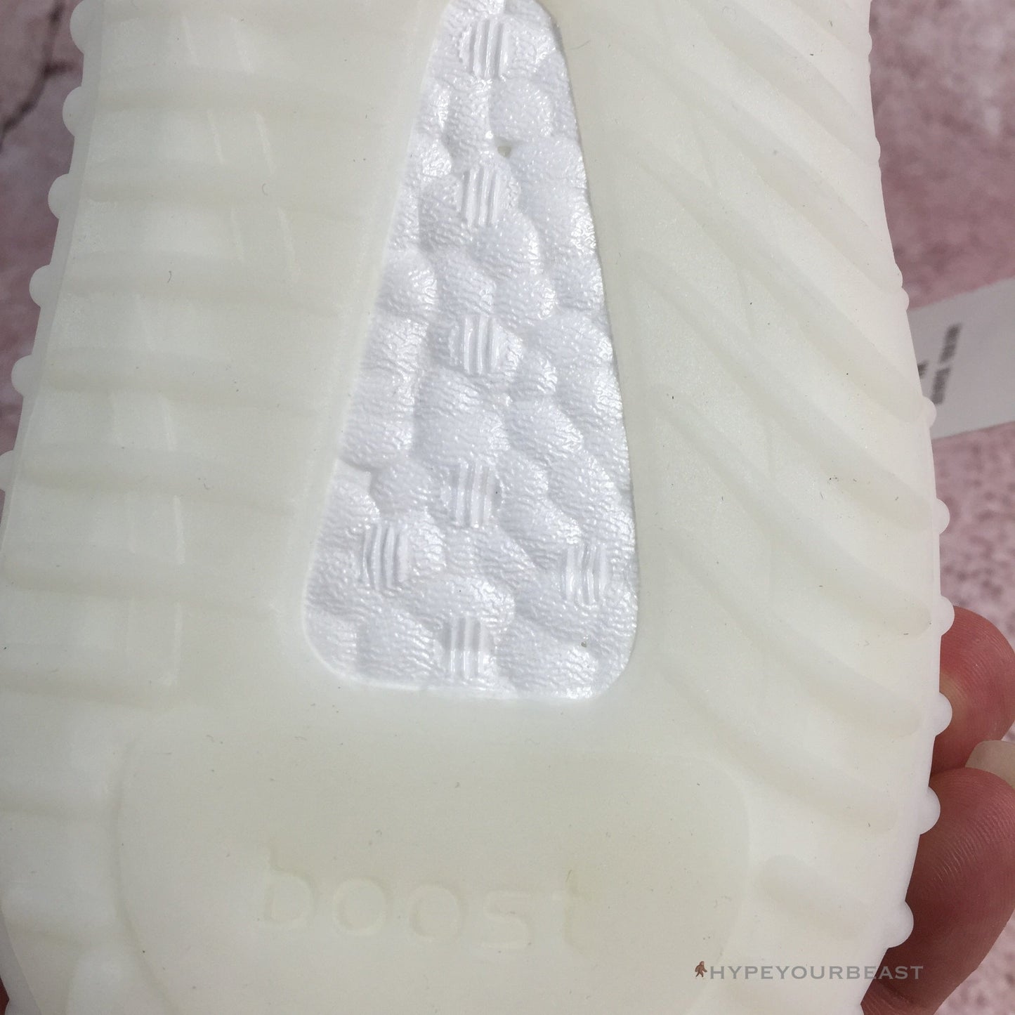 Yeezy Boost 350 V2 Triple White