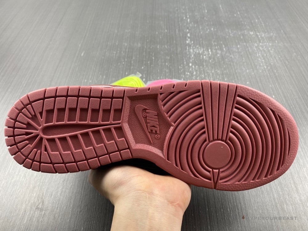 Nike SB Dunk Low Concepts 'Red Lobster'