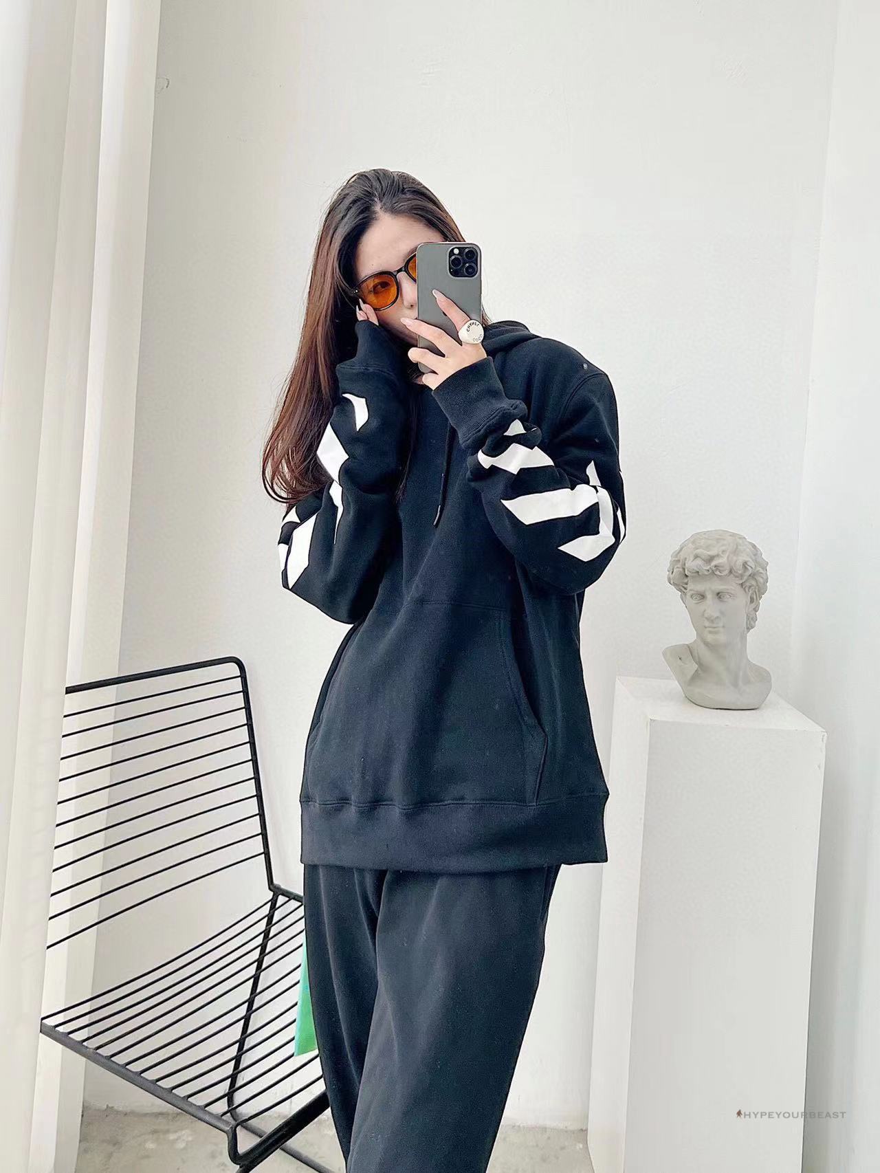 Off White Black Hoodie 22FW