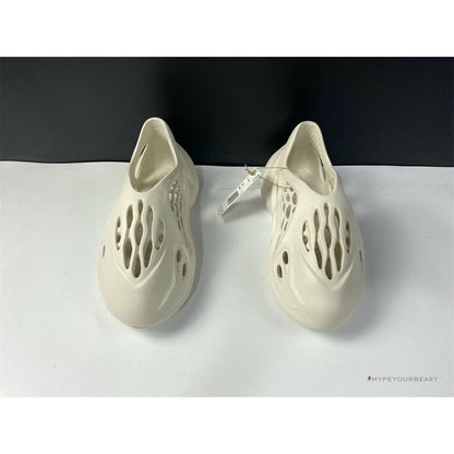 Yeezy Foam RNNR Ararat