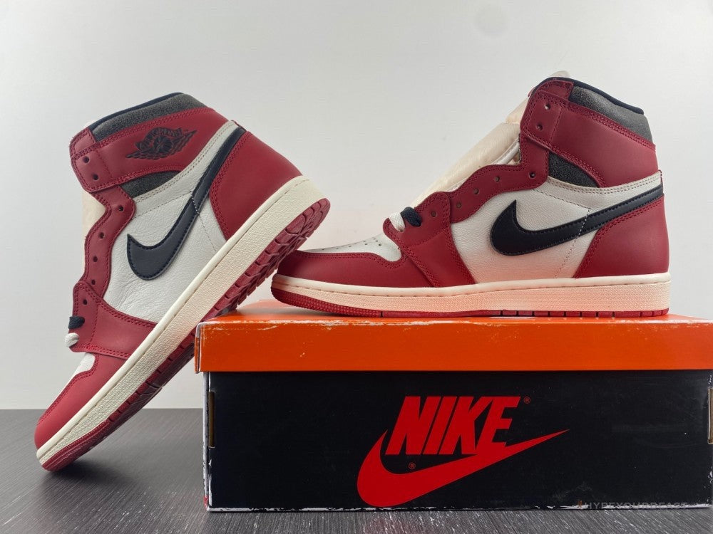 Air Jordan 1 Retro High OG 'Chicago Lost And Found'