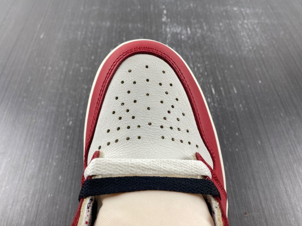 Air Jordan 1 Retro High OG 'Chicago Lost And Found'