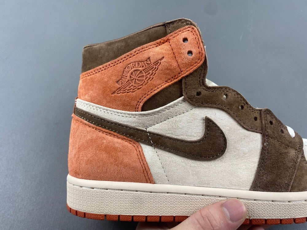 Air Jordan 1 Retro High OG 'Dusted Gray'