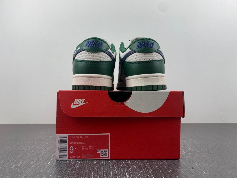 Nike Dunk Low 'Gorge Green'