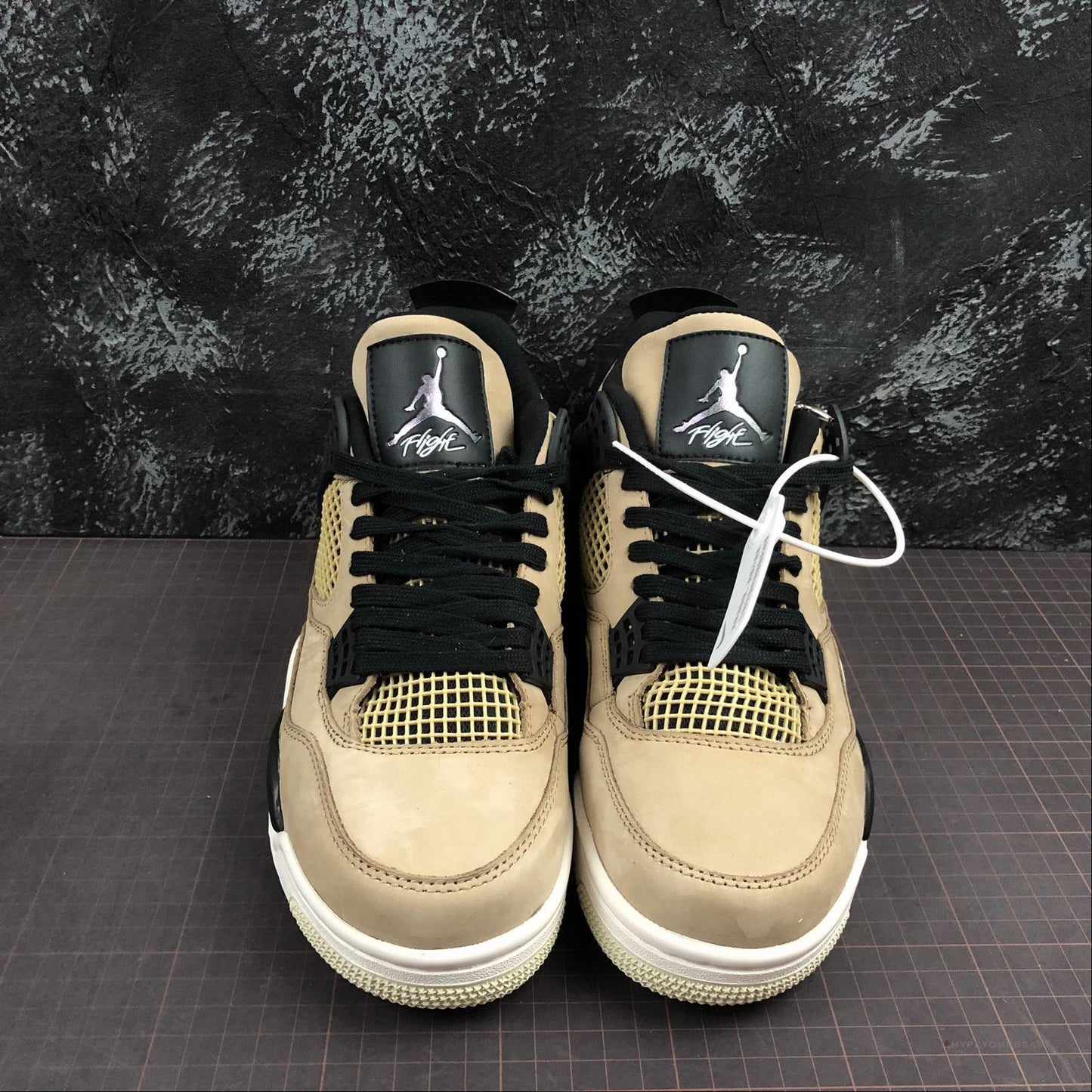 Air Jordan 4 Retro 'Mushroom'