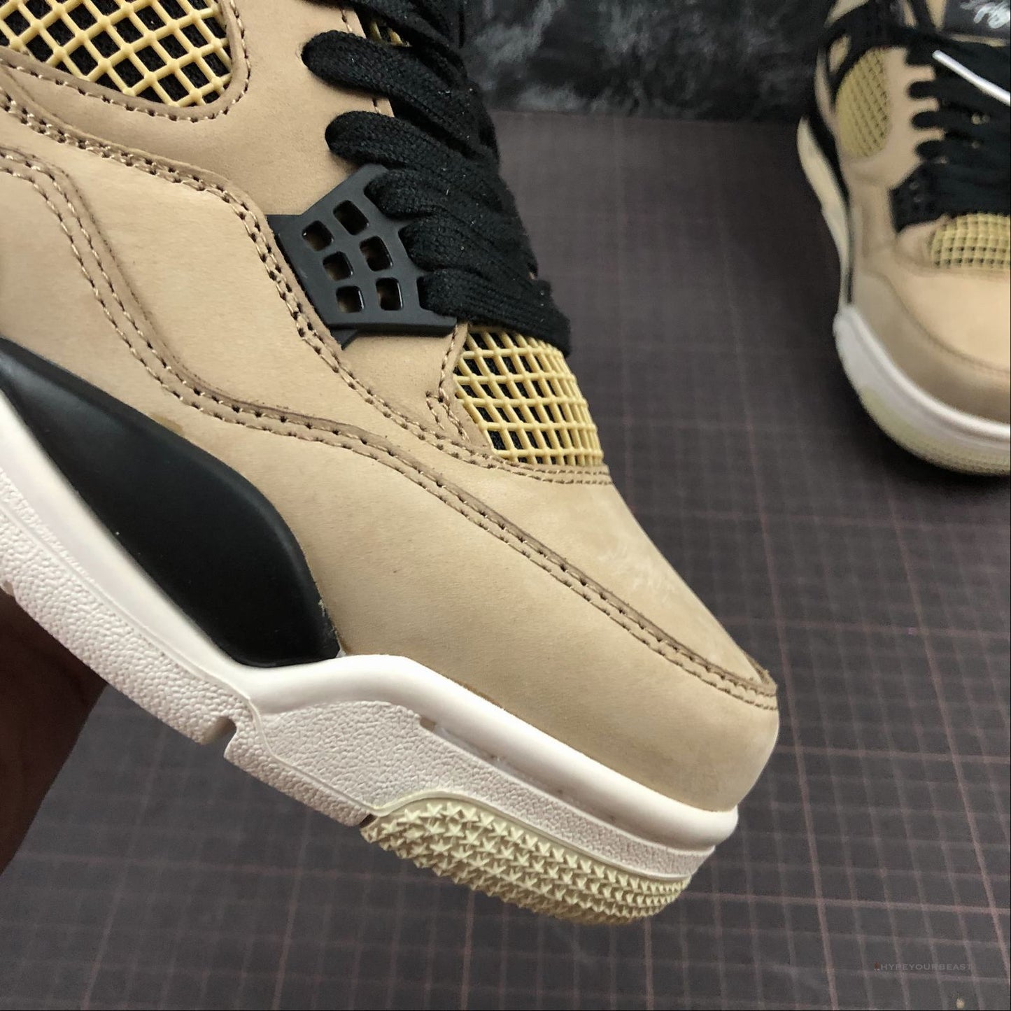 Air Jordan 4 Retro 'Mushroom'