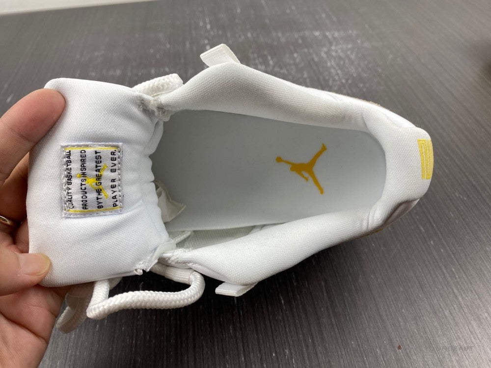 Air Jordan 11 Low 'Yellow Snakeskin'