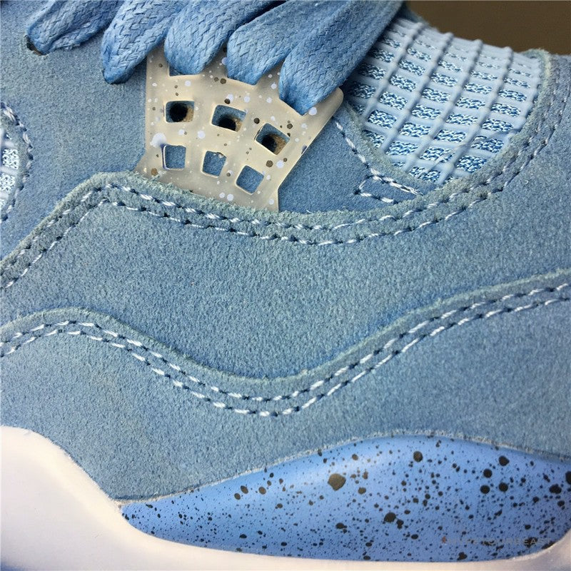 Air Jordan 4 Retro 'NCAA PE - UNC'