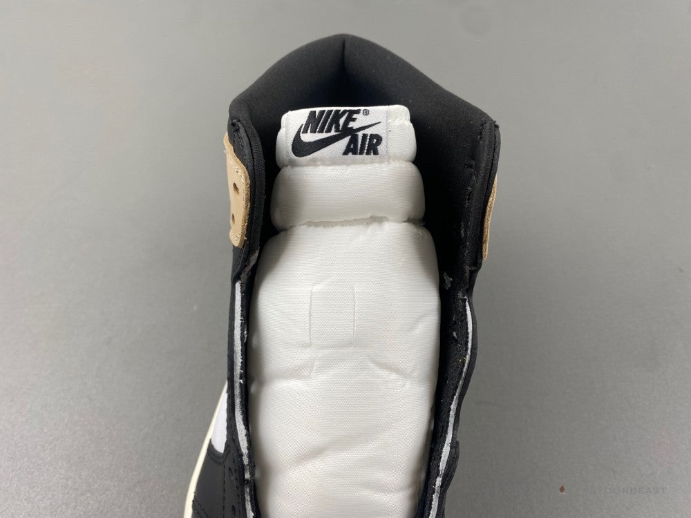Air Jordan 1 High OG 'Latte'