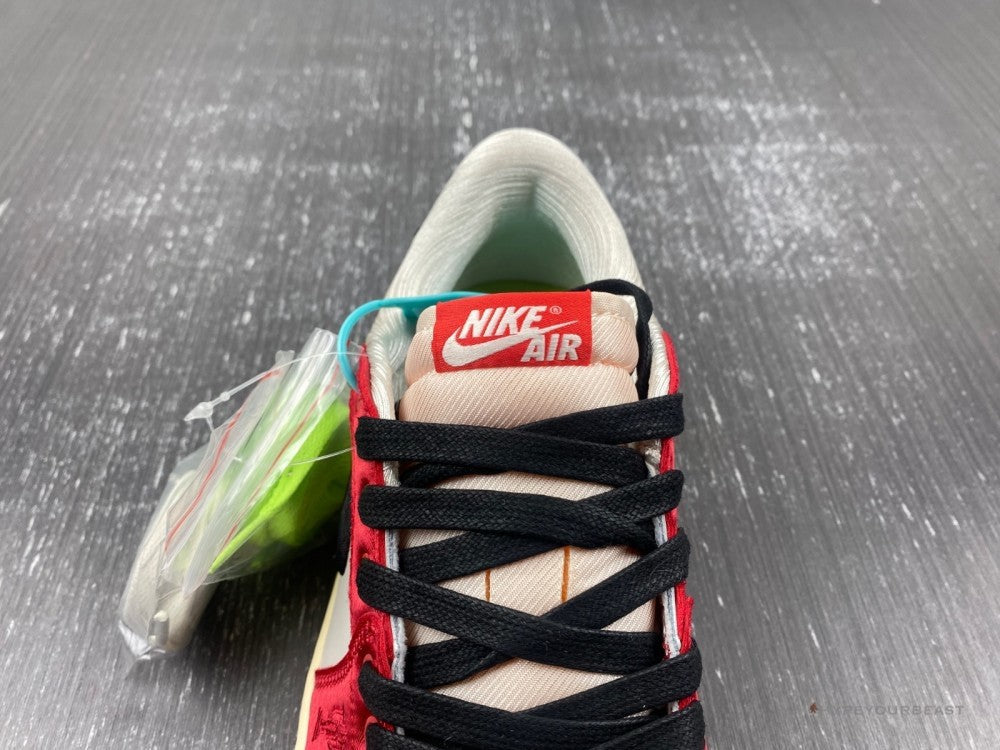 Air Jordan 1 Low OG 'Trophy Room Away'