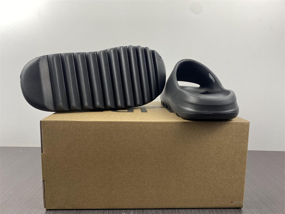 Adidas Yeezy Slide 'Onyx'
