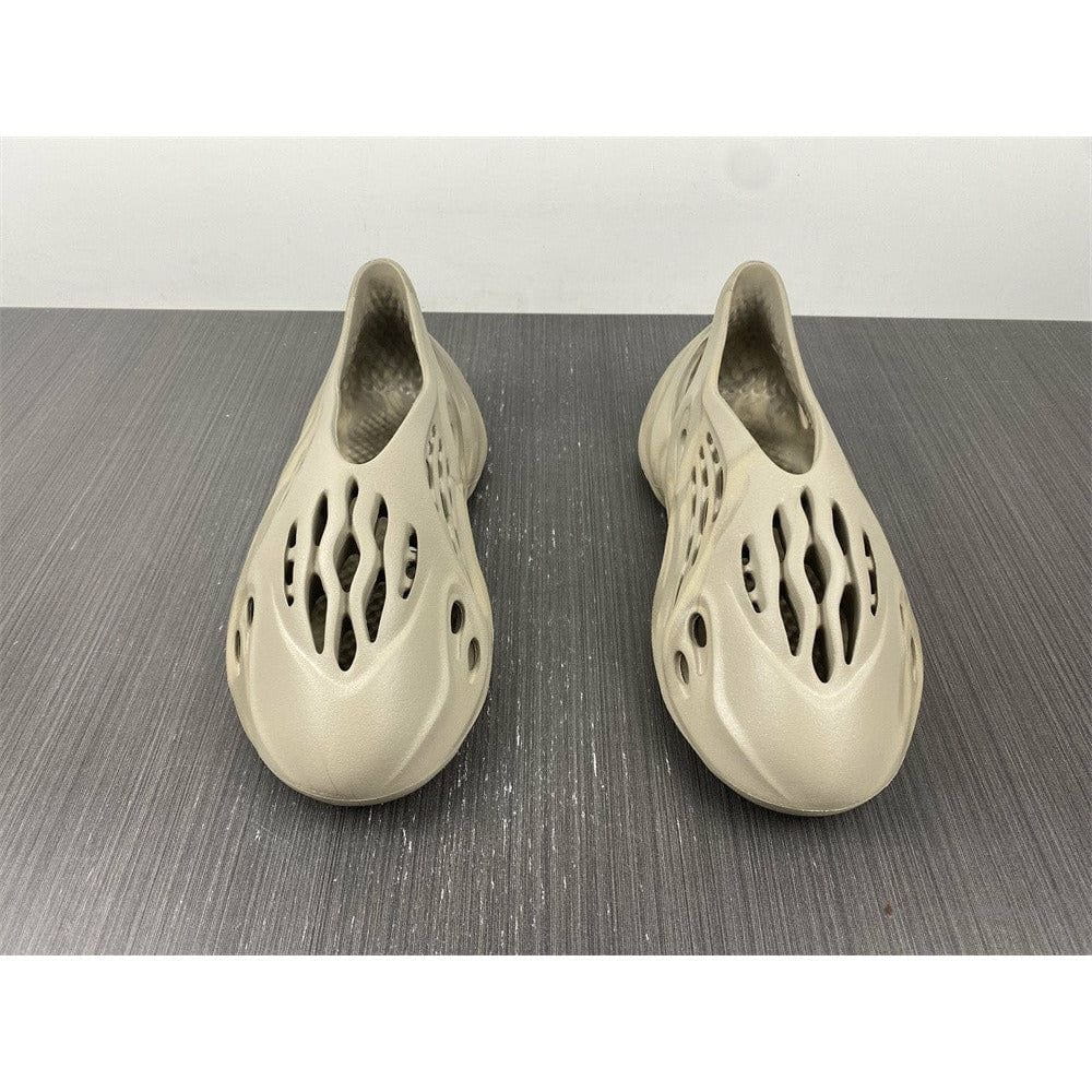 Yeezy Foam RNNR Stone Sage