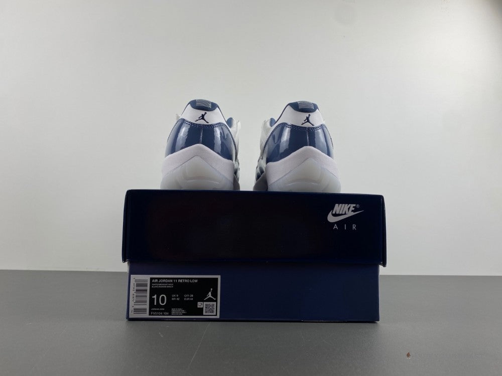 Air Jordan 11 Retro Low 'Diffused Blue'
