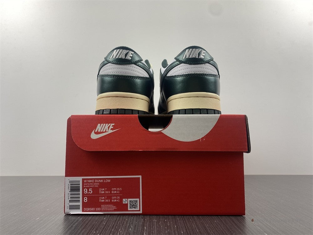 Nike Dunk Low 'Vintage Green'