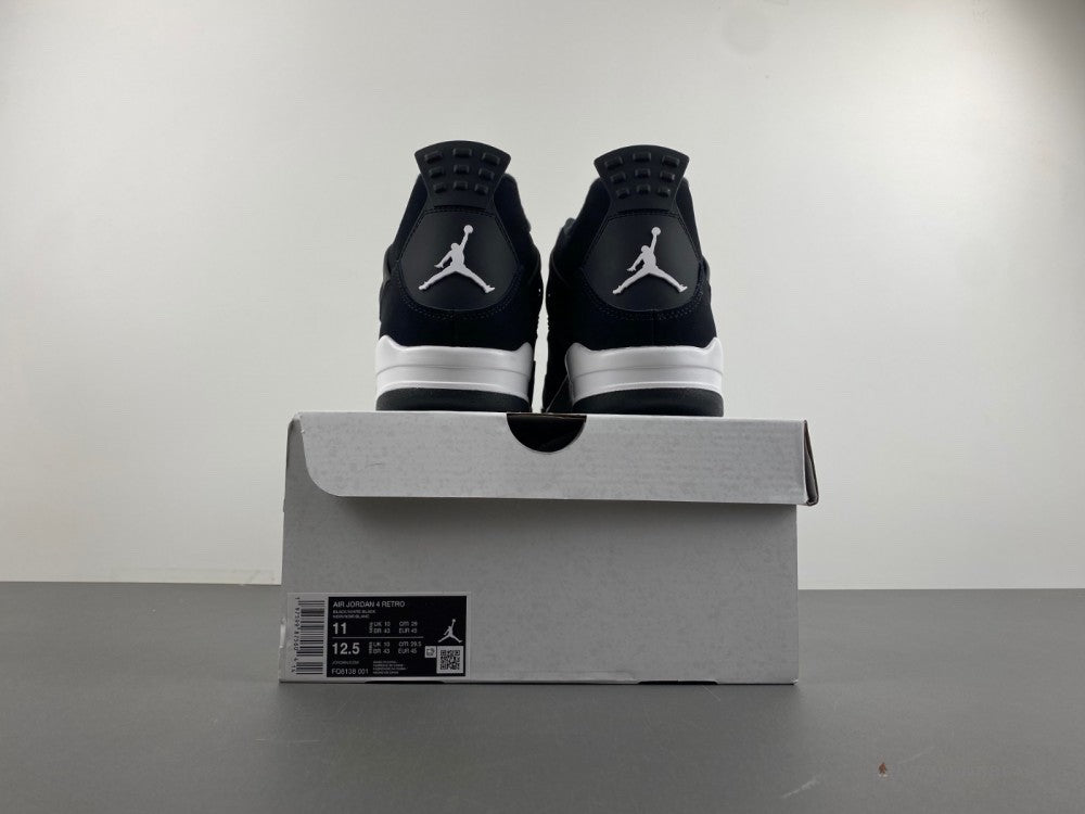 Air Jordan 4 'White Thunder'
