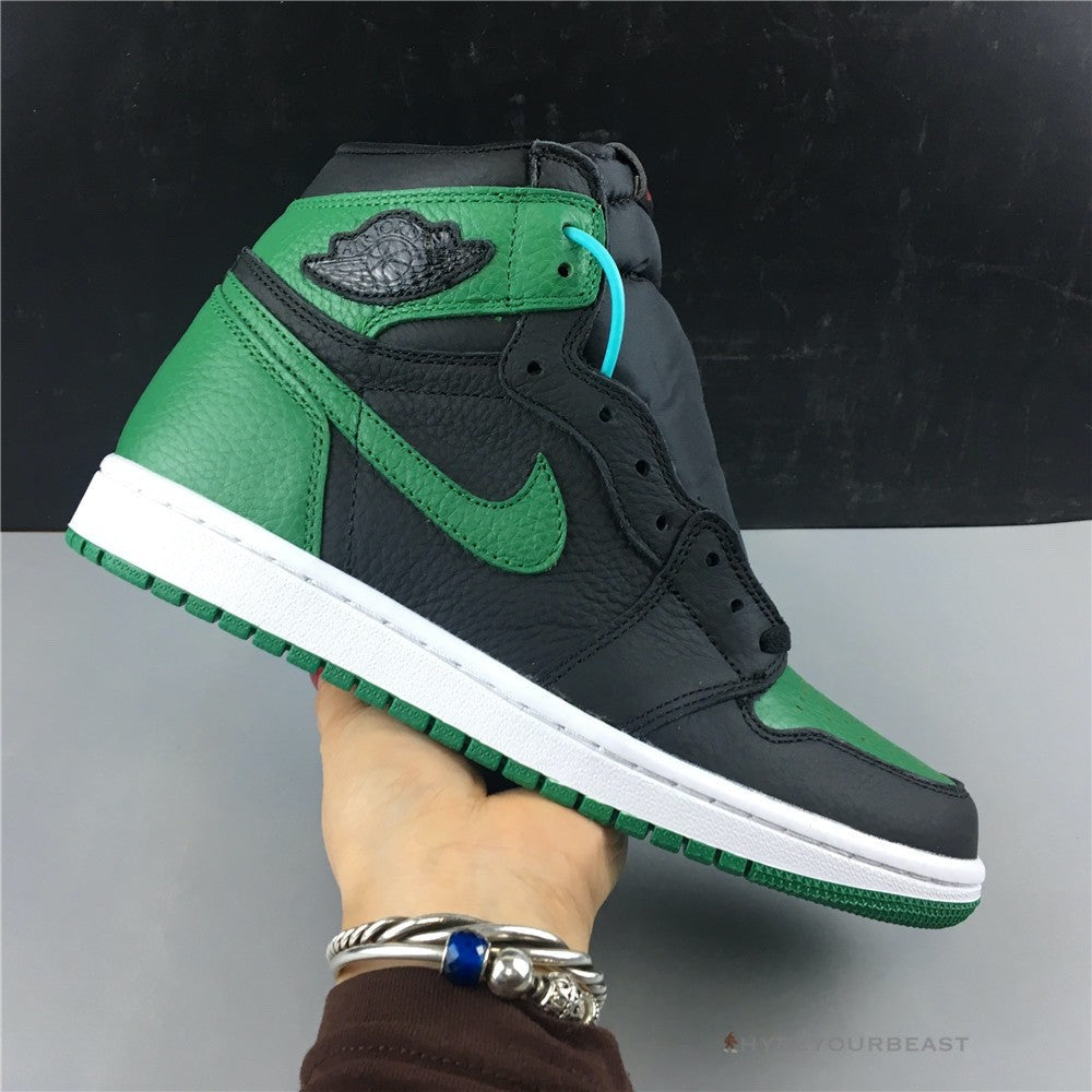 Air Jordan 1 Retro High OG "Pine Green"