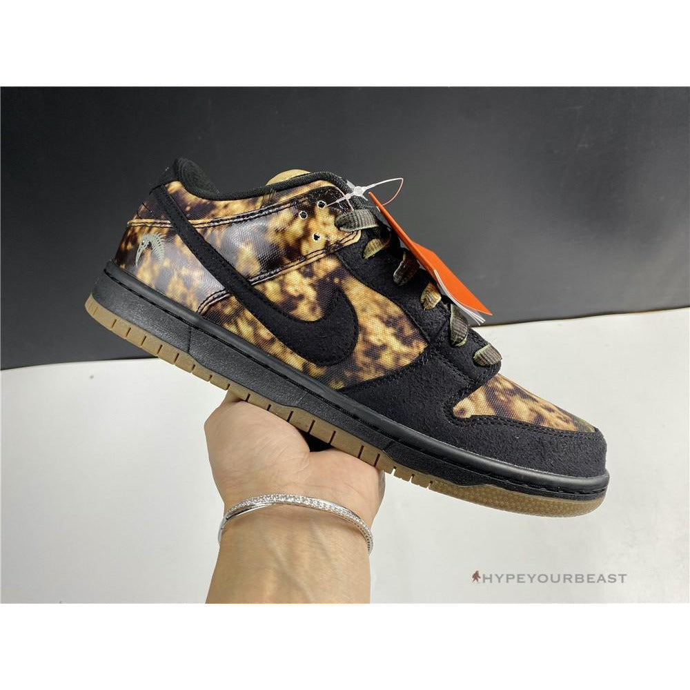 Nike SB Dunk Low Pushead