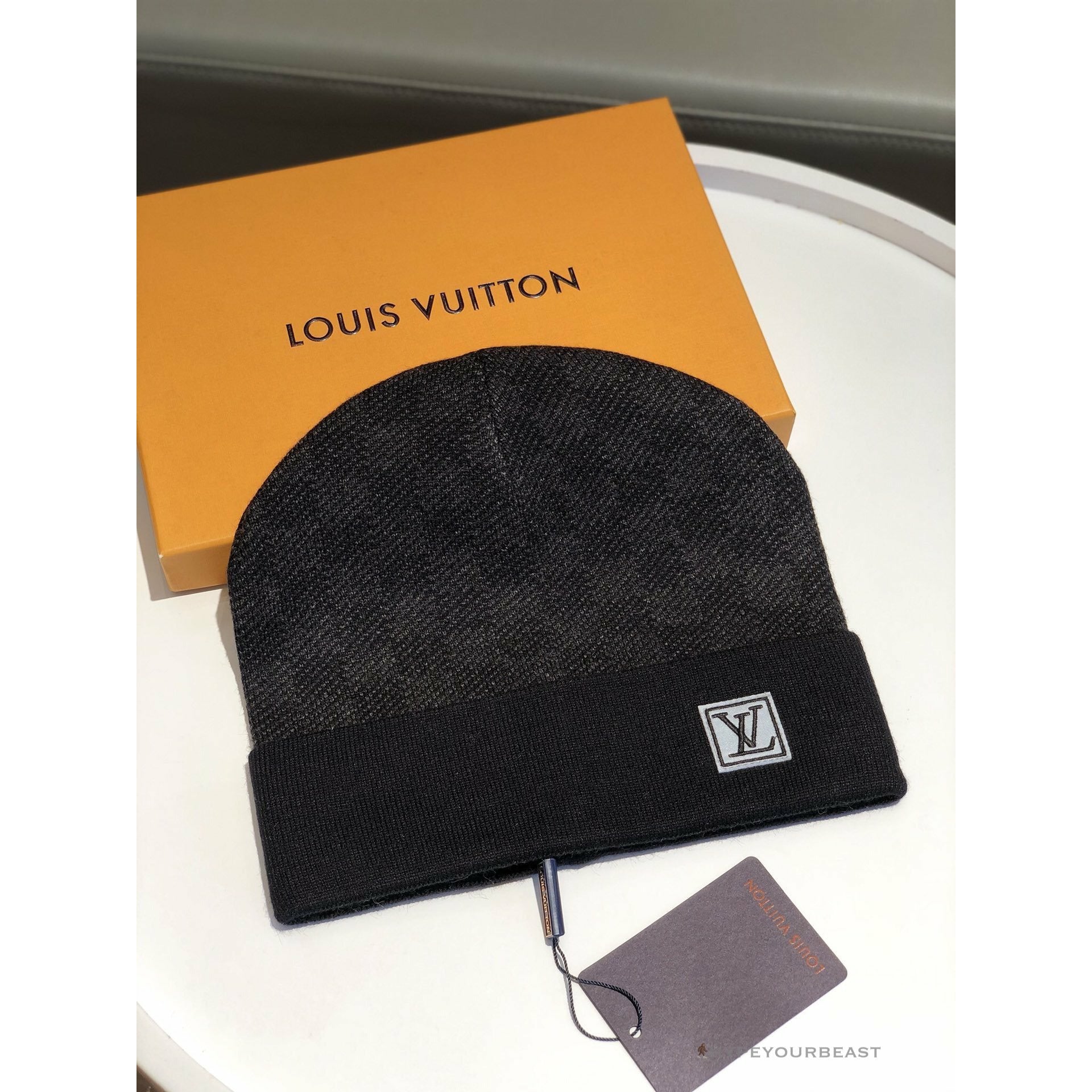 LV Beanie Black / Black