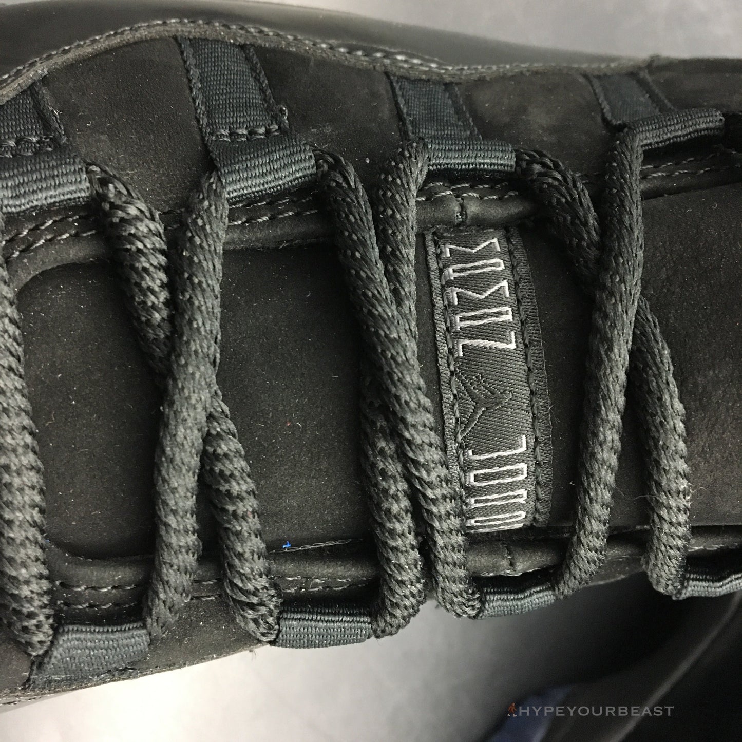 Air Jordan 11 'Prom Night'