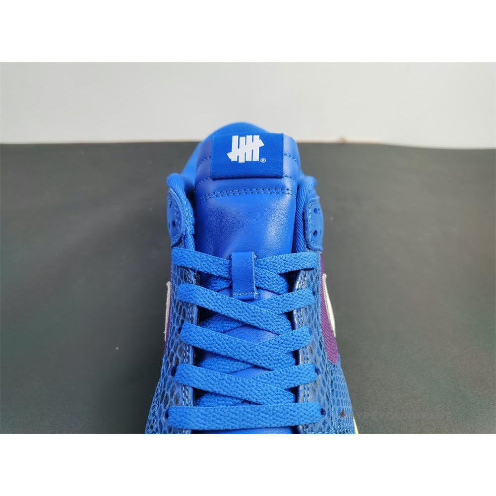 Undefeated X Nike Dunk Low
