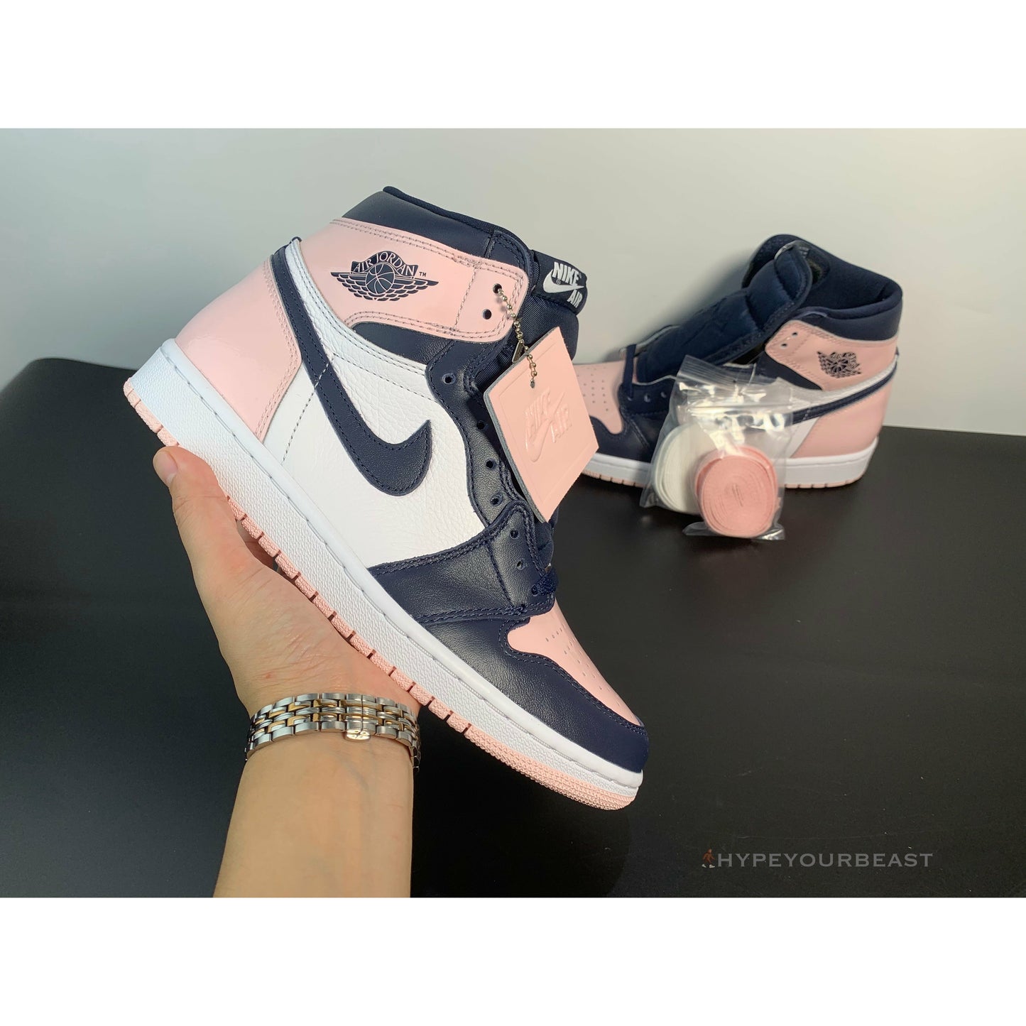 Air Jordan 1 Retro High 'Atmosphere'