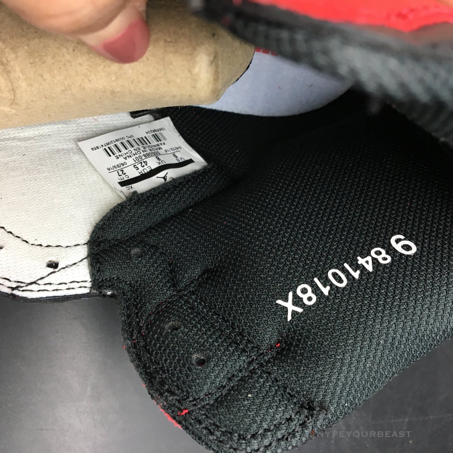 Air Jordan 1 High 'Satin' Banned