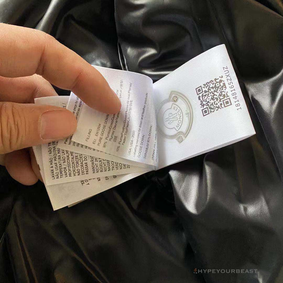 Moncler Puffer Jacket Black Hooded